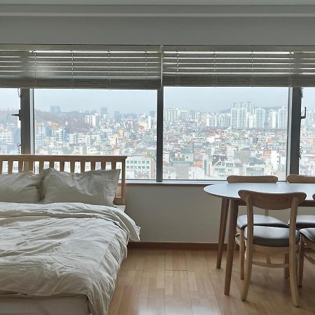 1 Minute House From Hongdae Appartement Seoel Buitenkant foto