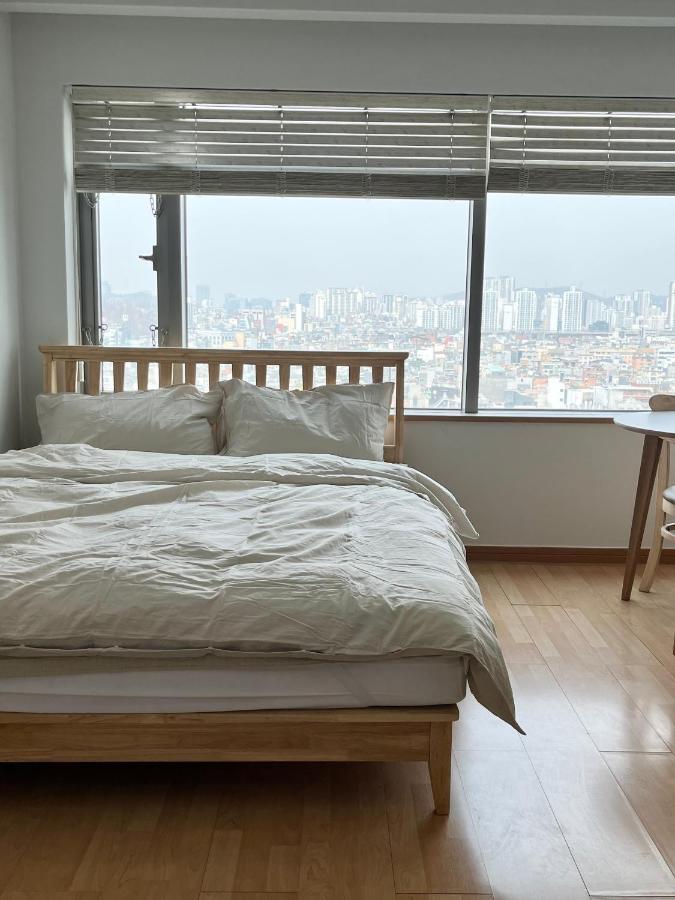 1 Minute House From Hongdae Appartement Seoel Buitenkant foto
