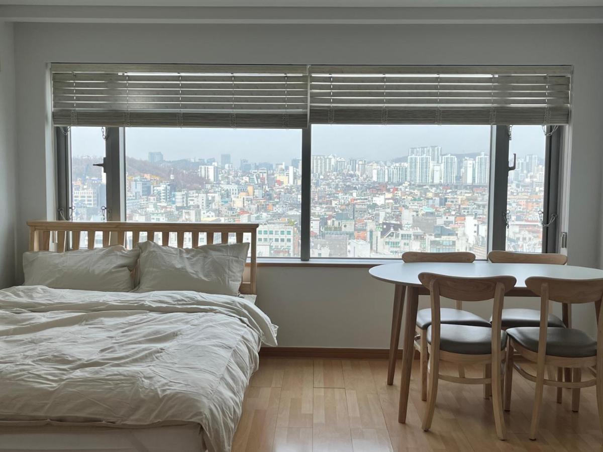 1 Minute House From Hongdae Appartement Seoel Buitenkant foto